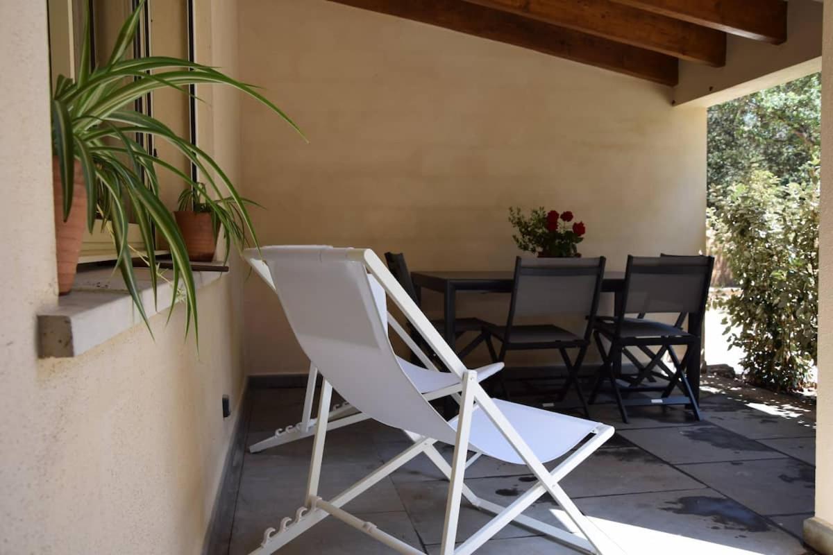 Residence Casa Cintrone Porto Pollo Exteriör bild